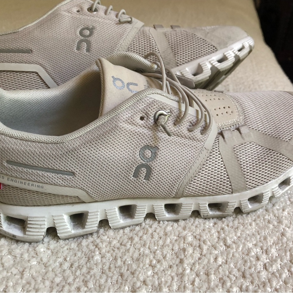 On Running Women’s Cloud Running Shoes in Light Beige